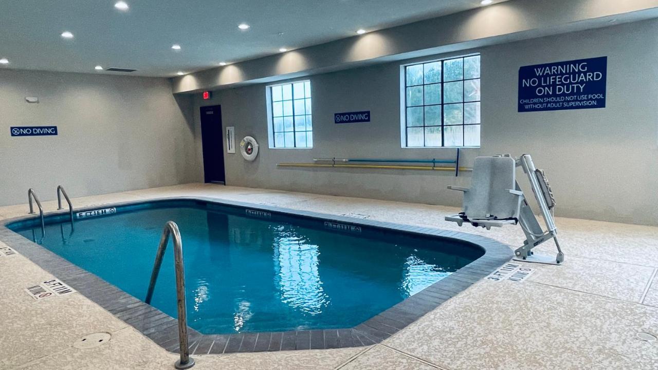 Days Inn & Suites By Wyndham Greater Tomball Dış mekan fotoğraf