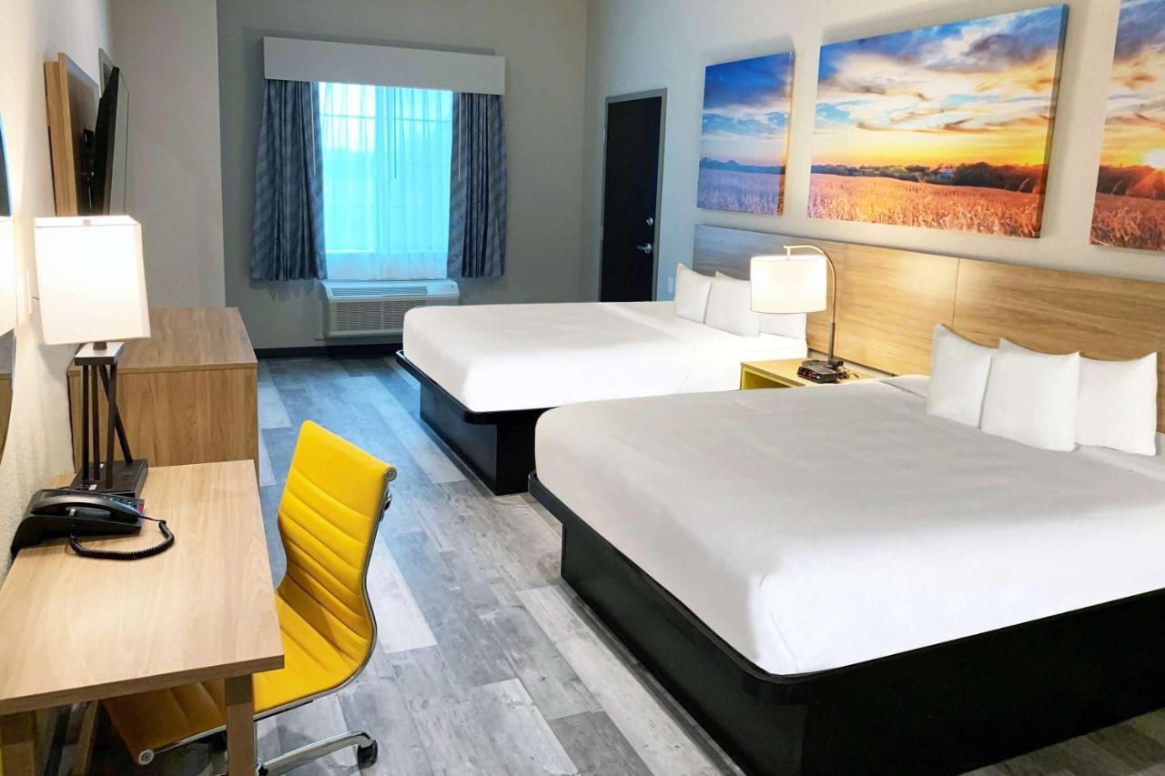 Days Inn & Suites By Wyndham Greater Tomball Dış mekan fotoğraf