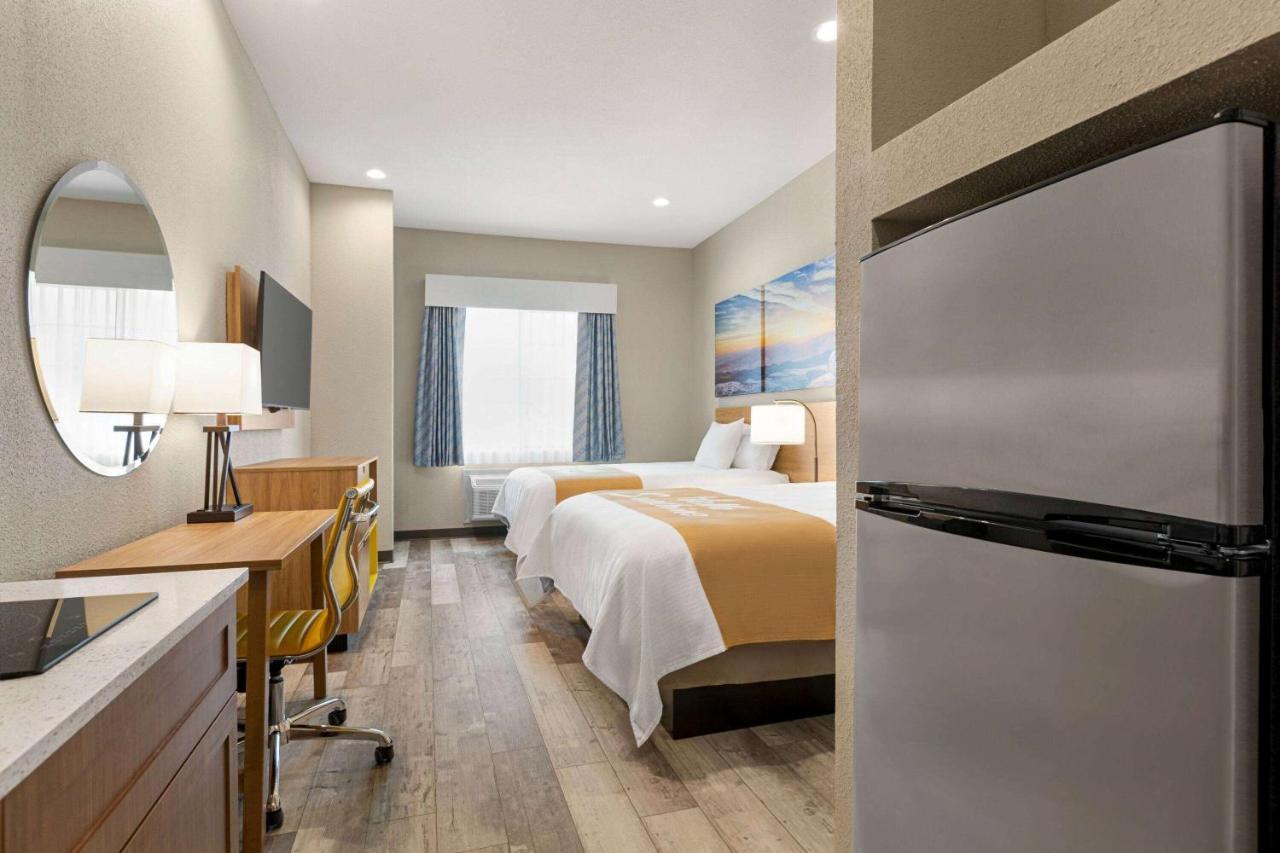 Days Inn & Suites By Wyndham Greater Tomball Dış mekan fotoğraf
